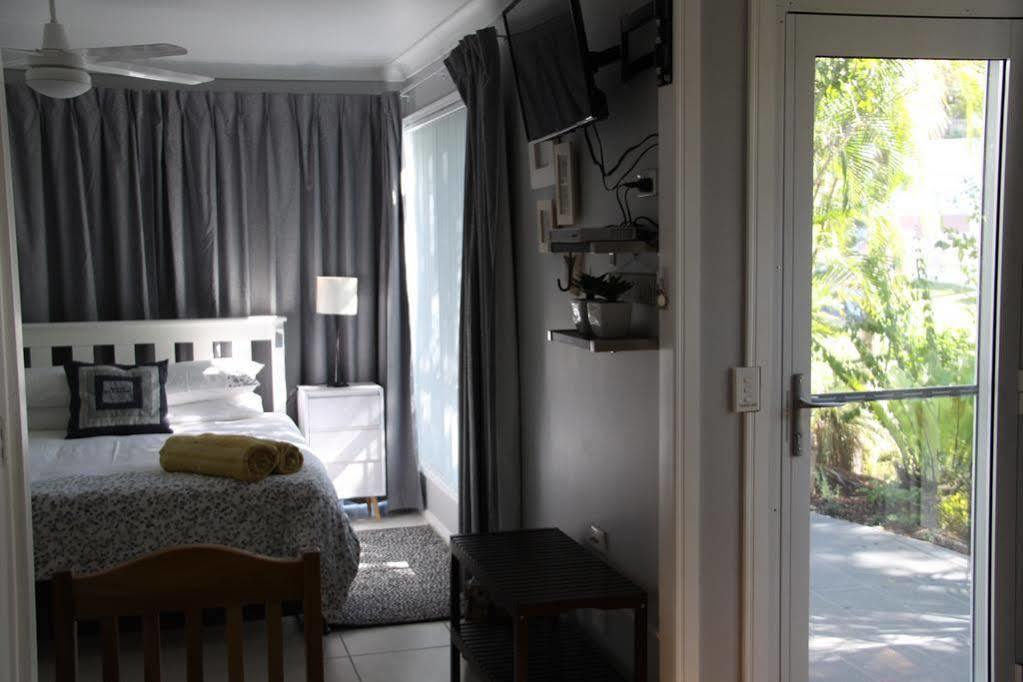 Paperbark Bed & Breakfast Бризбейн Екстериор снимка