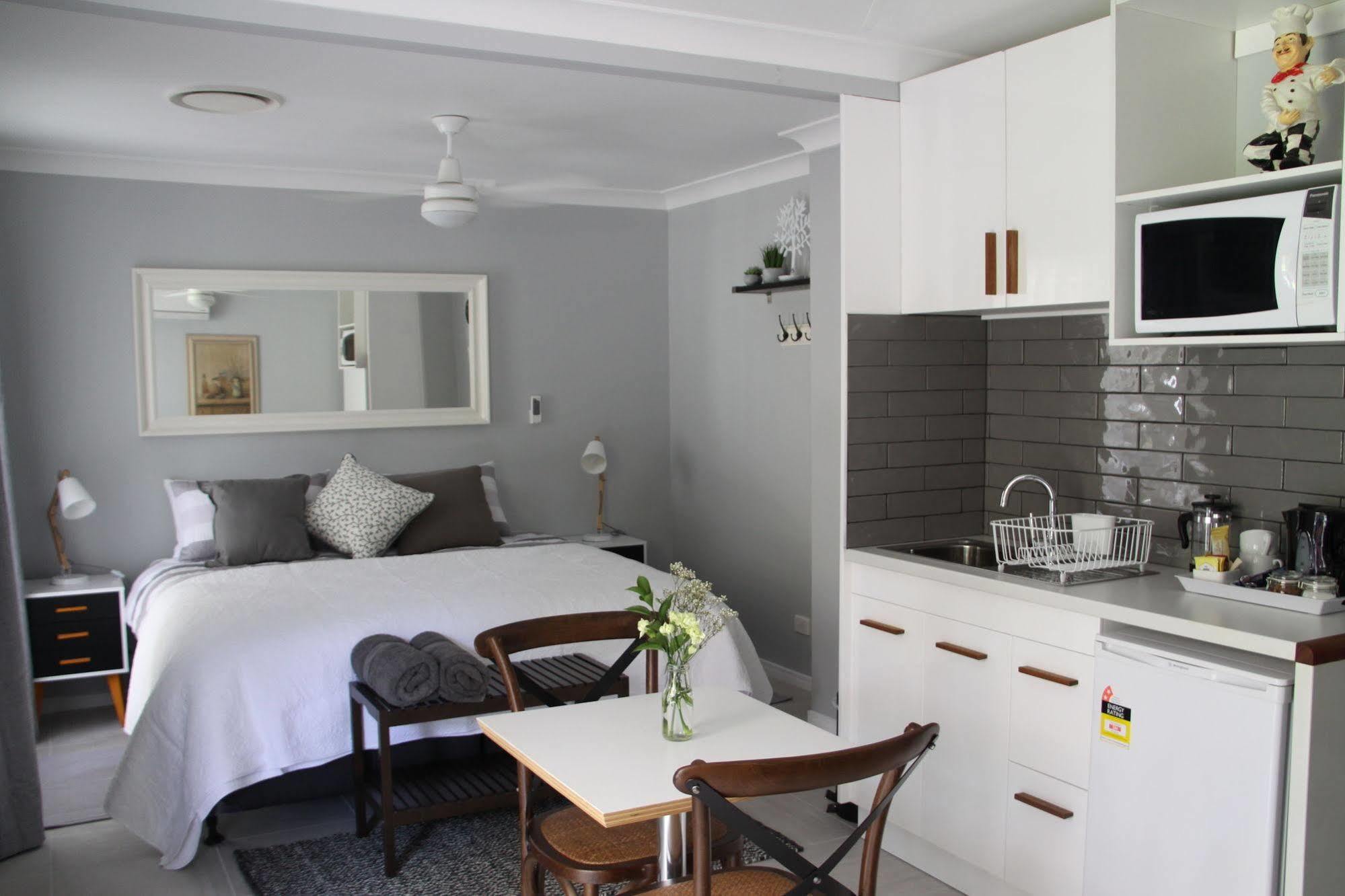 Paperbark Bed & Breakfast Бризбейн Екстериор снимка