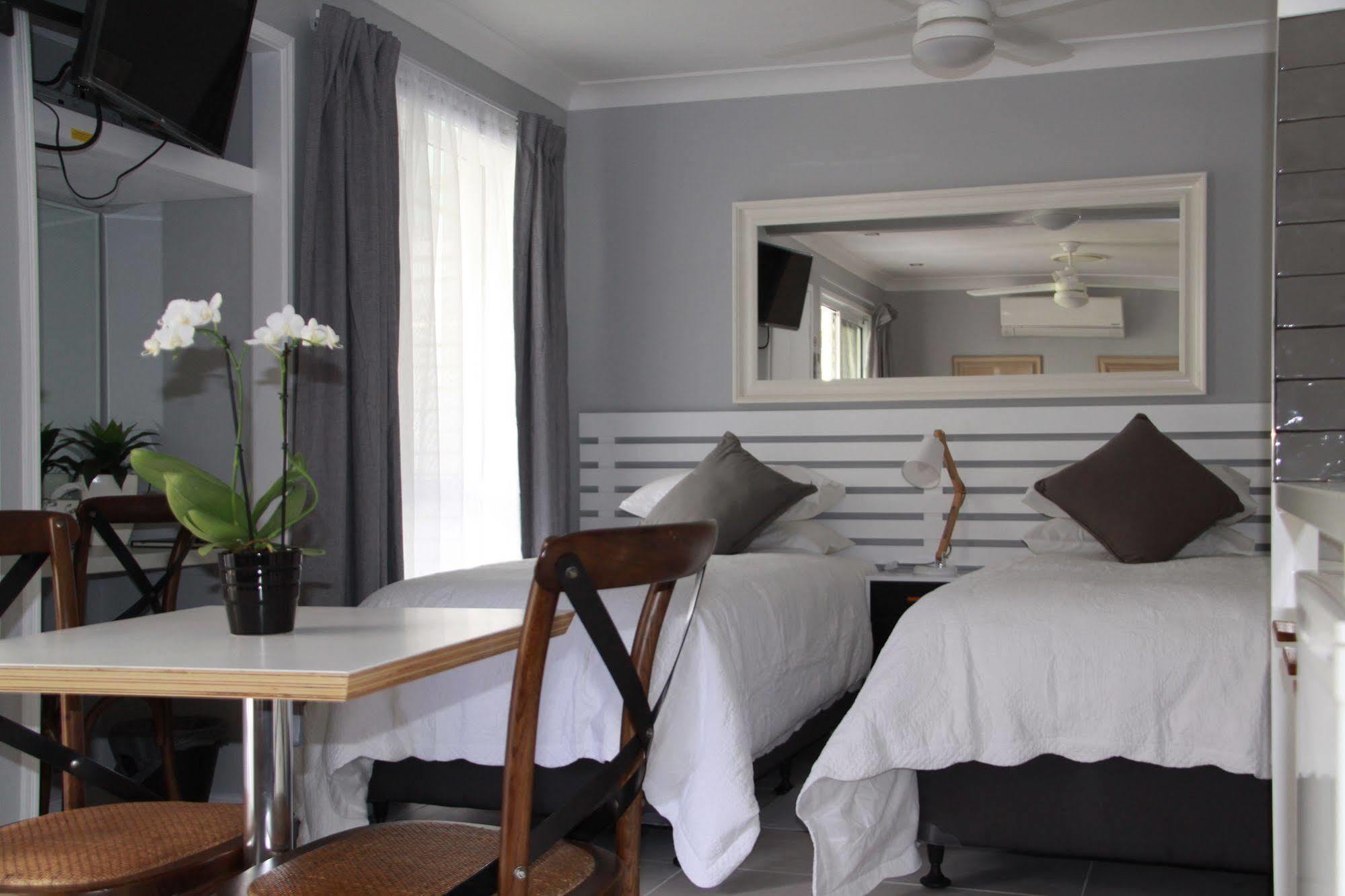 Paperbark Bed & Breakfast Бризбейн Екстериор снимка